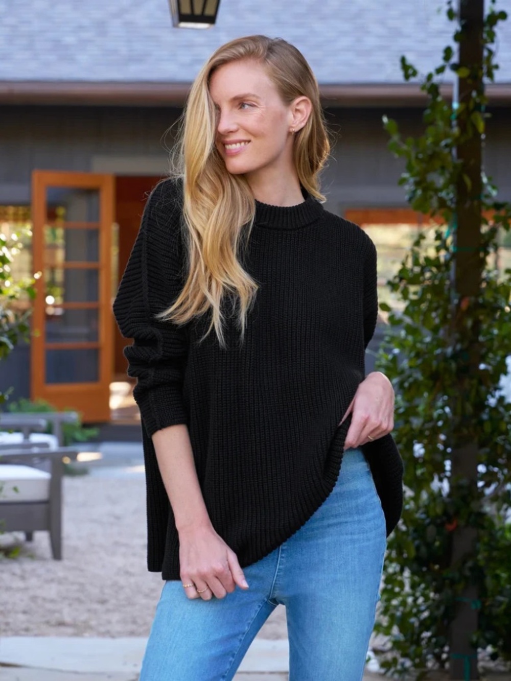 Frank & Eileen Montecito Sweater Black Oversized Crew Neck Italian Cotton